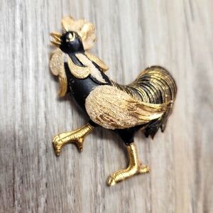 Rooster vintage brooch brass enamel black white